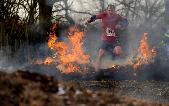 Tough Guy Race 2010 (21 pics)