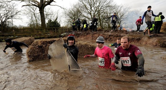 Tough Guy Race 2010 (21 pics)