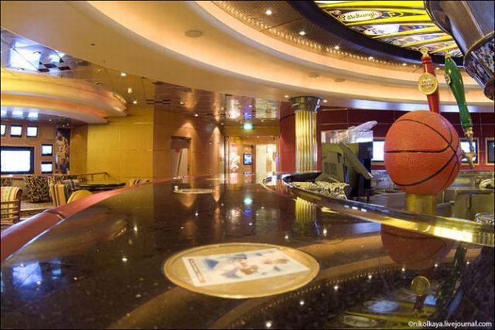 Brilliance of the Seas (37 pics)