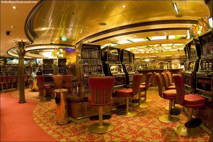 Brilliance of the Seas (37 pics)