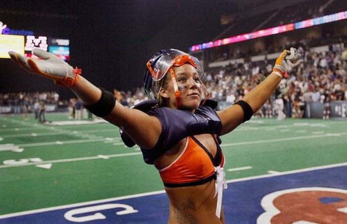 Lingerie Football (22 pics)