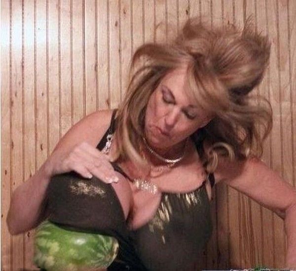 Killer Boobs (7 pics)