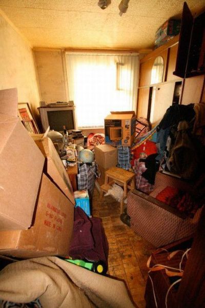 Messy Flat Before and After the Clean Up (8 pics)