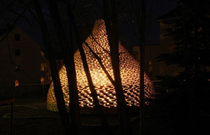 Outdoor Fireplace by Haugen/Zohar Architects (9 pics)
