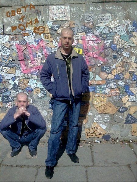 Photos of a Guy from a Russian Social Network (18 pics)