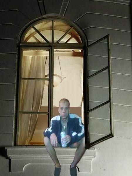 Photos of a Guy from a Russian Social Network (18 pics)