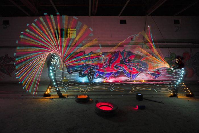 Incredible Light Painting (58 pics)