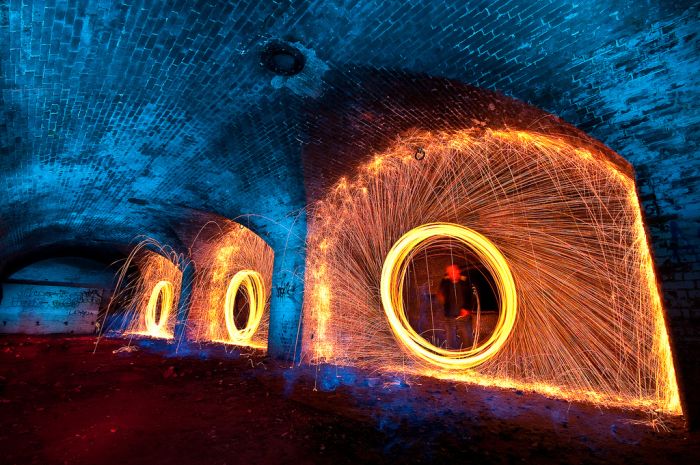 Incredible Light Painting (58 pics)