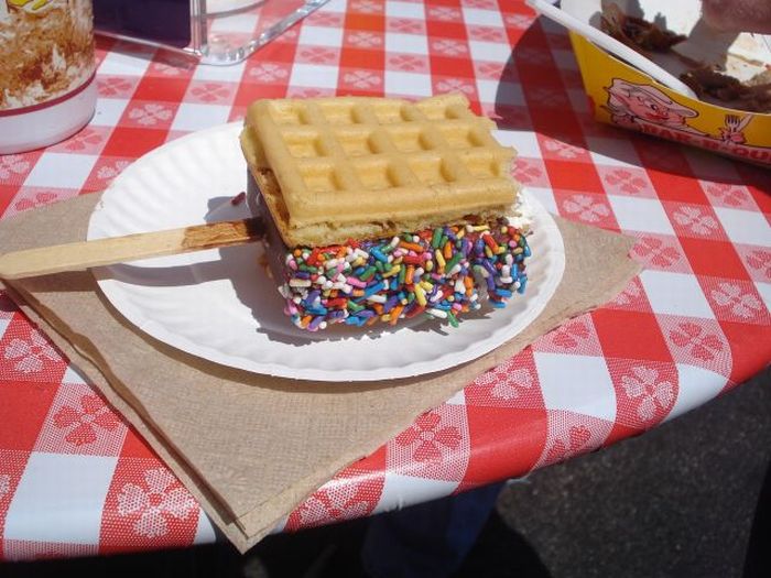 Examples of Extremely Unhealthy Food (53 pics)