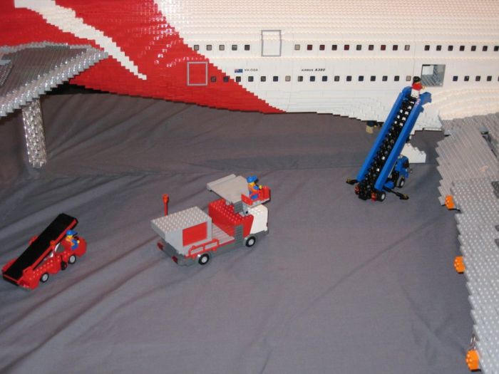 Amazing Lego Airbus A380 (19 pics)