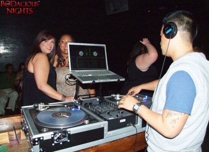 Night Clubs for Overweight People (47 pics)
