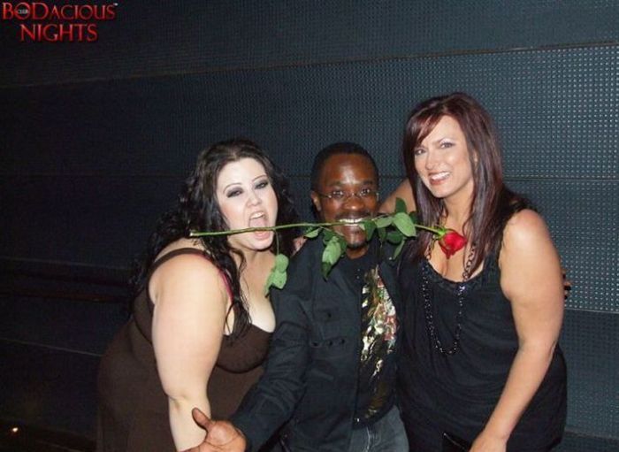 Night Clubs for Overweight People (47 pics)