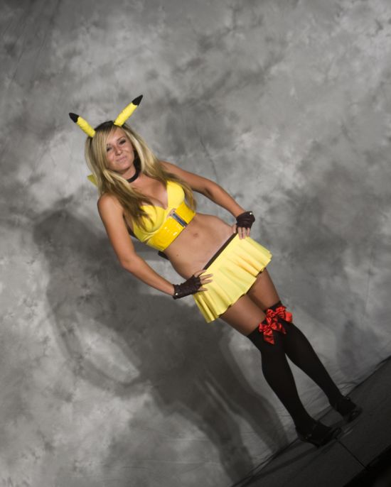 Sexy Pikachus (25 pics)