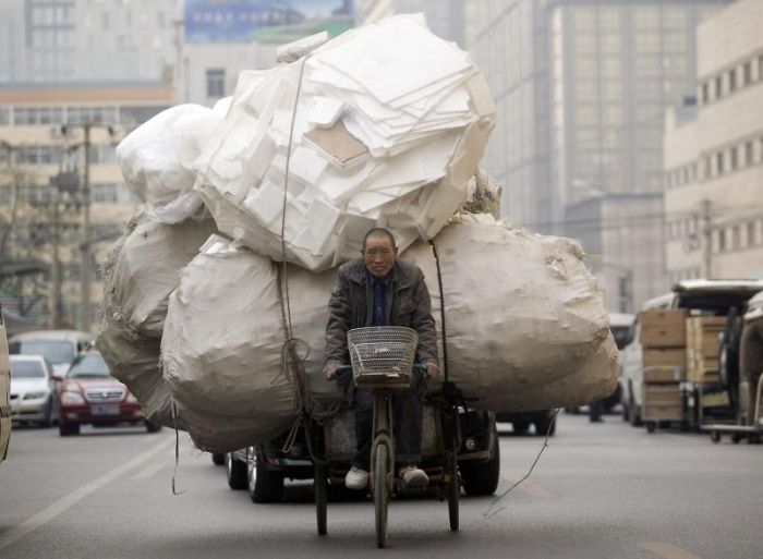 Several Ways to Transport Garbage in China (17 pics)