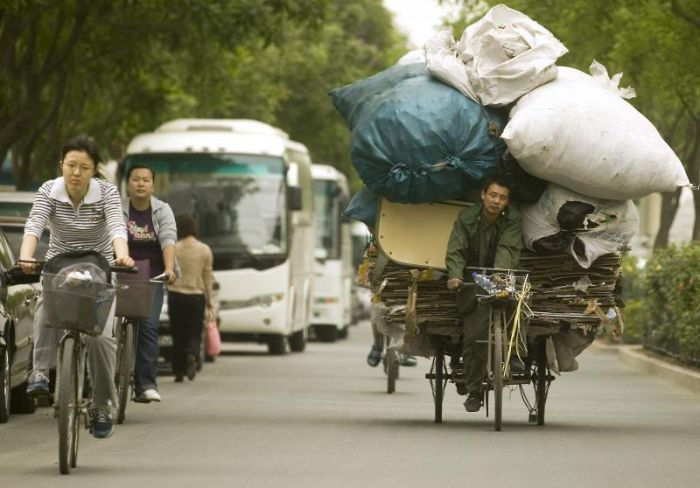 Several Ways to Transport Garbage in China (17 pics)