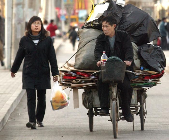 Several Ways to Transport Garbage in China (17 pics)