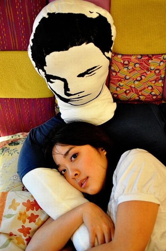 WTF Pillow (5 pics)