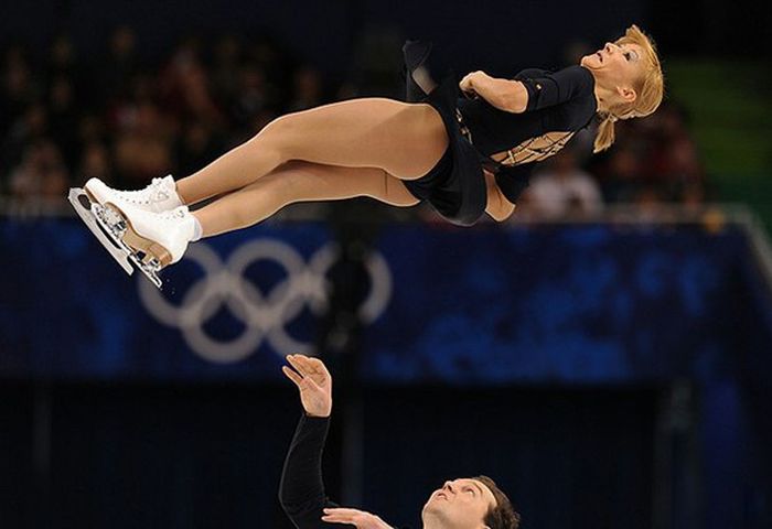 Amazing Moments of Ice Skating (20 pics)