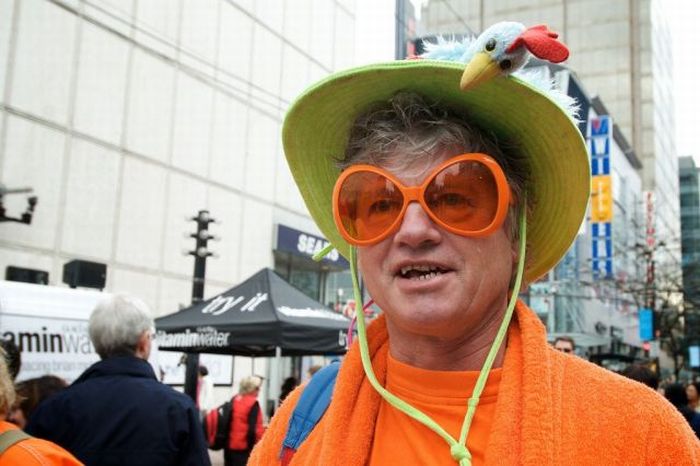 Awesome Vancouver Fans (37 pics)