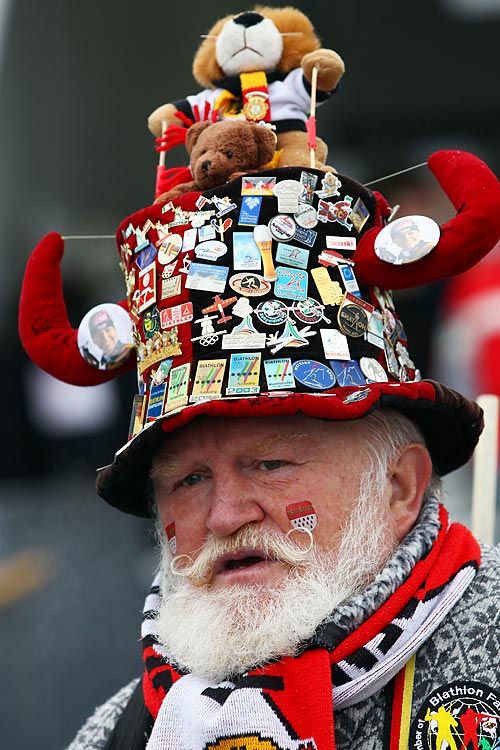 Awesome Vancouver Fans (37 pics)