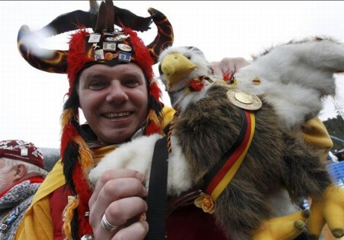 Awesome Vancouver Fans (37 pics)