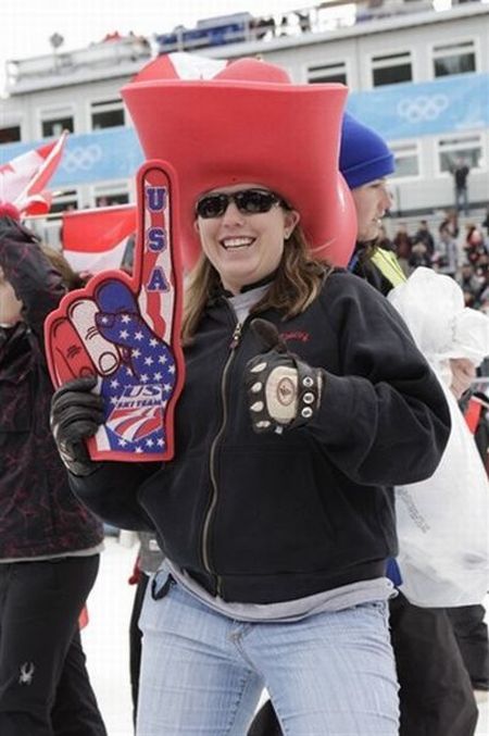 Awesome Vancouver Fans (37 pics)