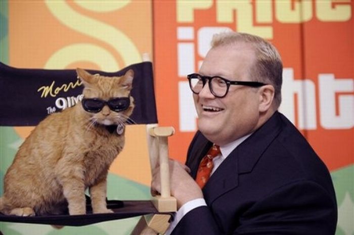 Famous People and Their Cats (67 pics)