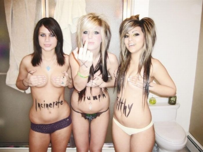 Rock Chicks (40 pics)