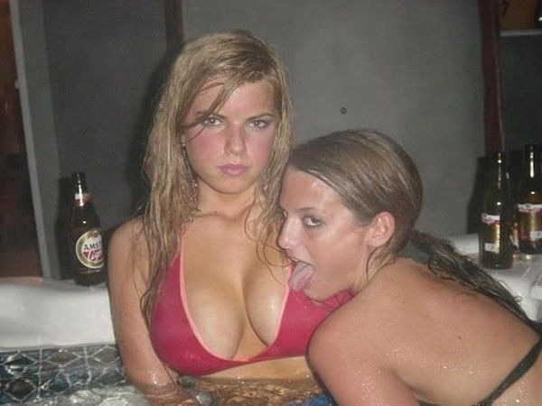 Sexy Girls (65 pics)