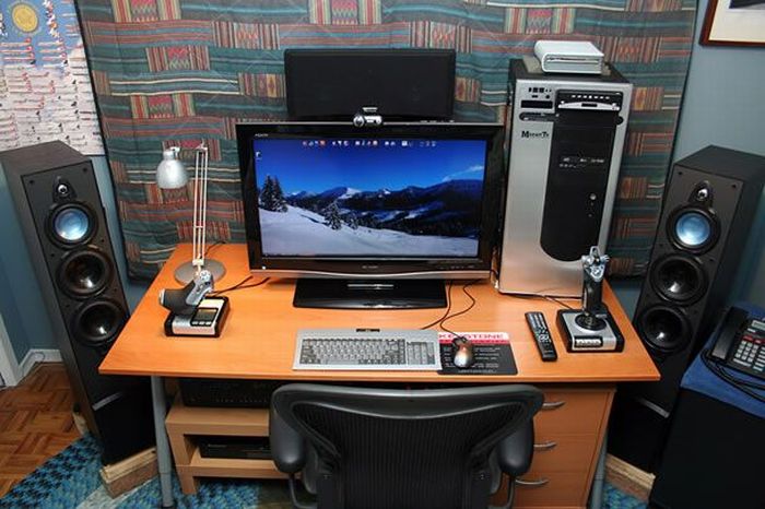 Great Computer Workstations (99 pics)