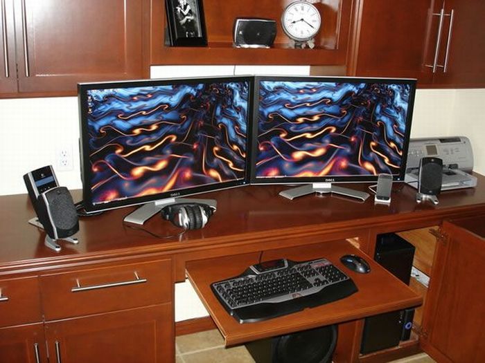 Great Computer Workstations (99 pics)