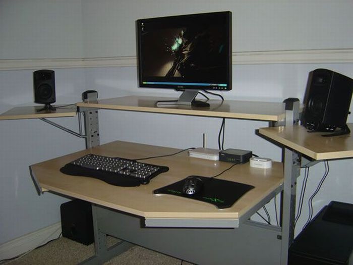 Great Computer Workstations (99 pics)