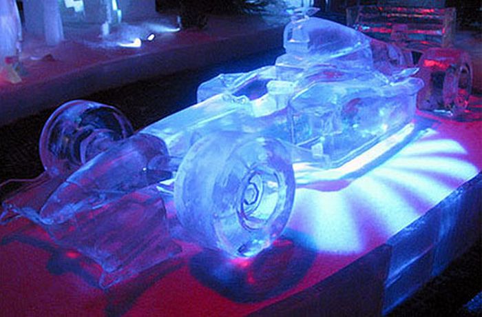 Awesome Ice Sculptures (20 pics)