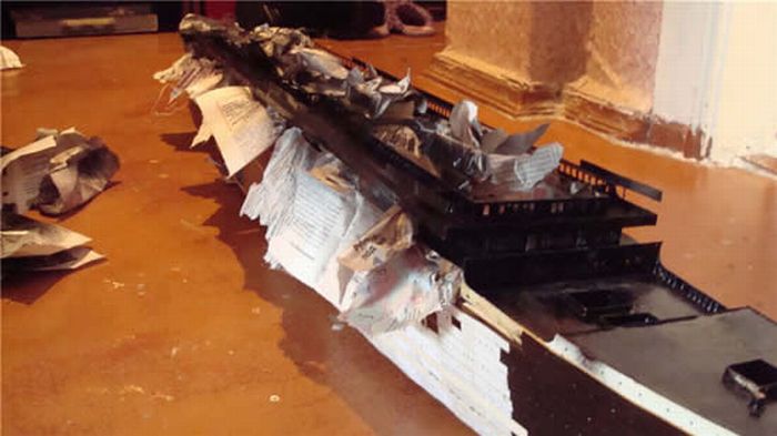 A Paper Model of Titanic (22 pics)