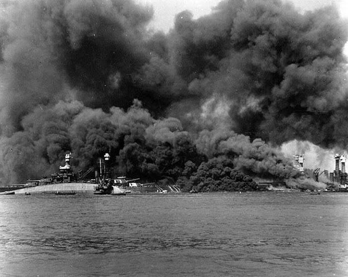 Attack on Pearl Harbor (58 pics)