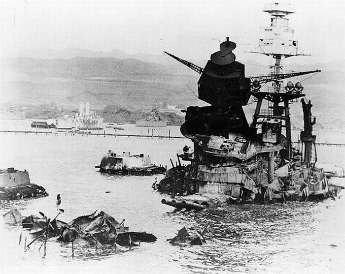 Attack on Pearl Harbor (58 pics)