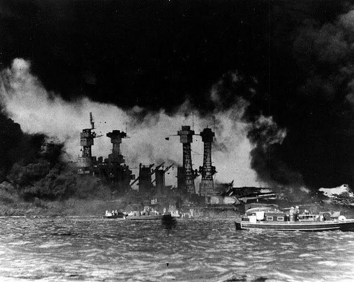 Attack on Pearl Harbor (58 pics)