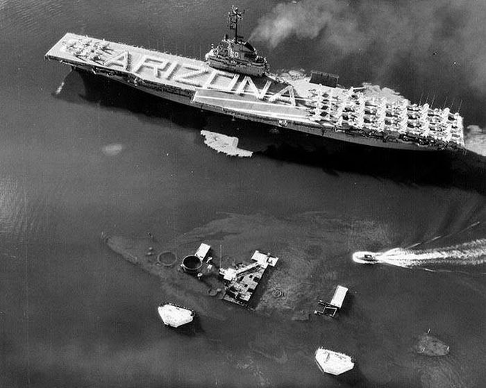 Attack on Pearl Harbor (58 pics)