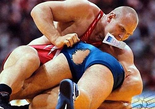 Funniest Wrestling Photos Of All Time (20 pics)