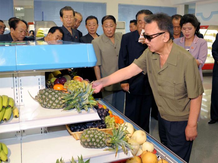The Life of Kim Jong-il (31 pics)