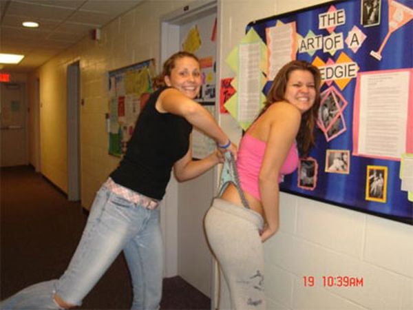 Wedgies XXL (24 pics)