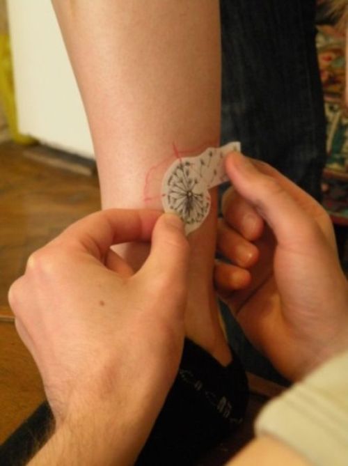 Сool Dandelion Tattoo (11 pics)