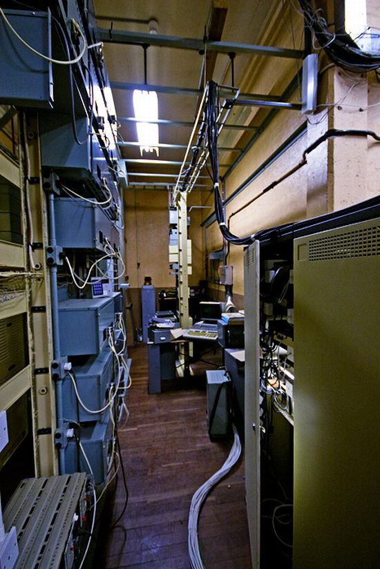 Government  Nuclear Bunker in Scotland (37 pics)