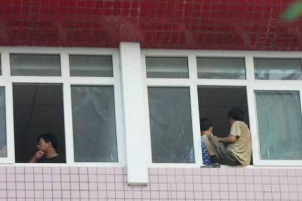 How China Negotiates With Kidnappers (5 pics)