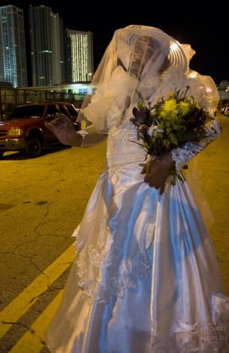 Not my kind of brides... (28 pics)