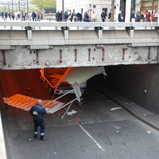 Serial Tunnel (50 pics)
