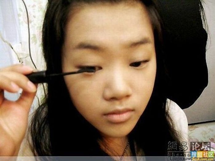 Asian Girl Before and After Makeup (13 pics)