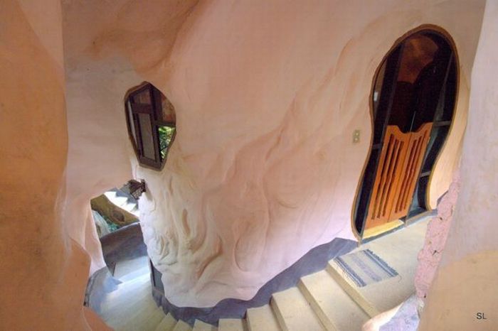 Strange House in Vietnam (51 pics)