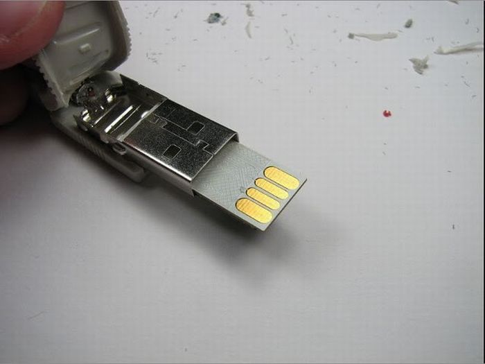 How to Make an Unusual USB-stick (28 pics)