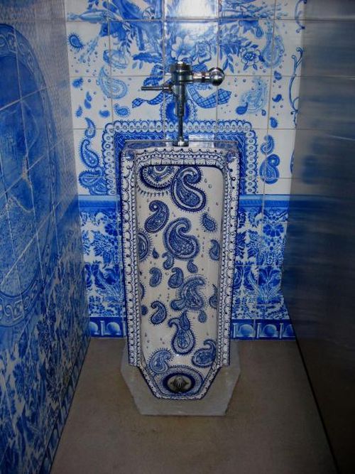 Funny, Unusual and Cool Toilets (99 pics)